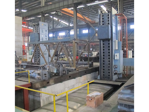 左右雙數(shù)控動(dòng)柱臥式重型粗精鏜銑中心(對刀鏜)